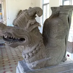 Con rồng
